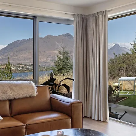 Lakeside Mountain Haven Queenstown Exterior photo