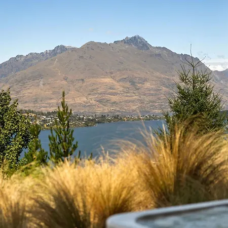 Lakeside Mountain Haven Queenstown Exterior photo